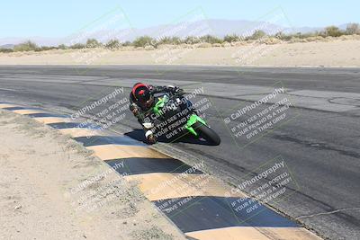 media/Dec-01-2025-Moto Forza (Mon) [[2daa91e15f]]/1-Advanced Group/Session 4 (Turn 10 Inside)/